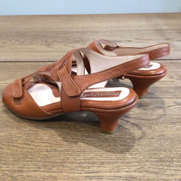 BeautiFeel Women's Rachel Sandal - Picture 2 of 11